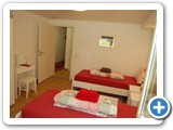 Schlafzimmer 3